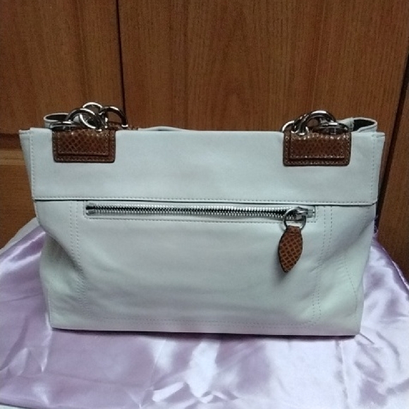 Coach White And Nutmeg Penelope Carryall Handbag - Picture 4 of 11